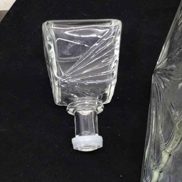 Vintage Crystal Glass Liquor Corner Bursts Decanter Geometric Starburst Cut Desi - Picture 5 of 7